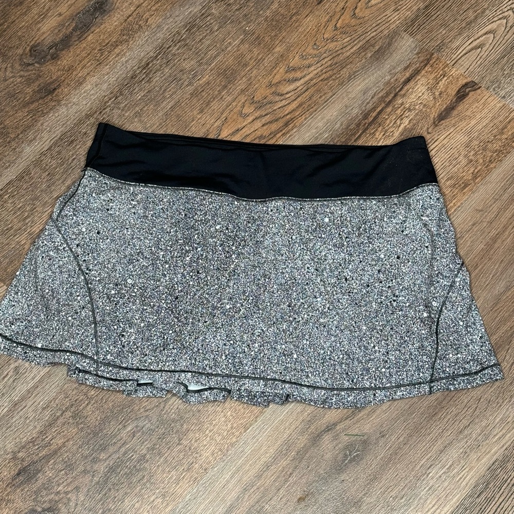 Lululemon Circuit Breaker Skirt - Luminesce Splatter White Black Skort - Sz 10